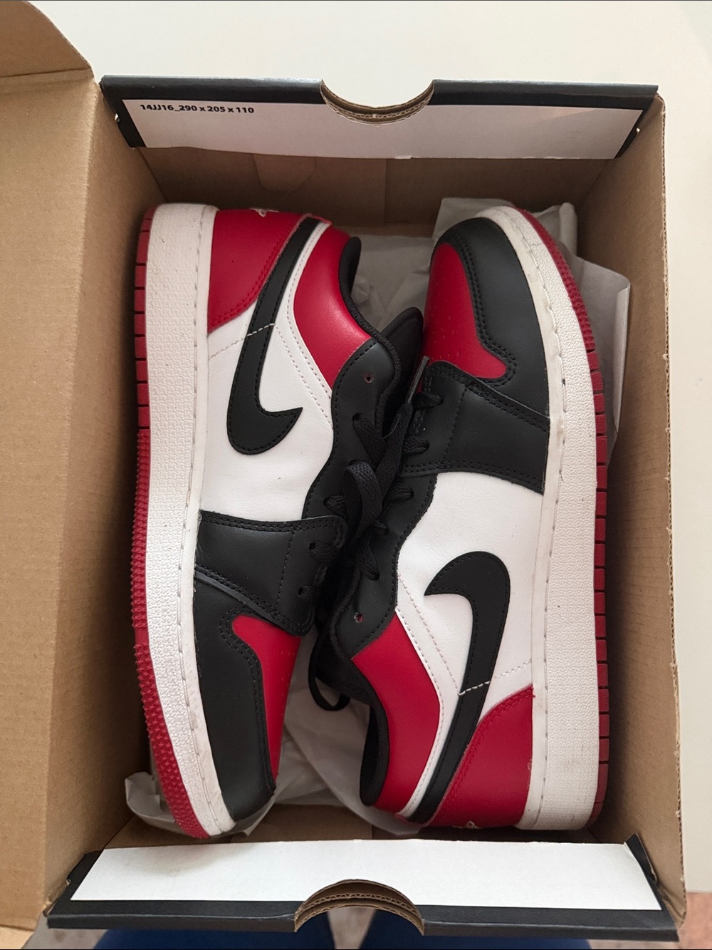 Nike Air Jordan 1 Low - Red Black White
